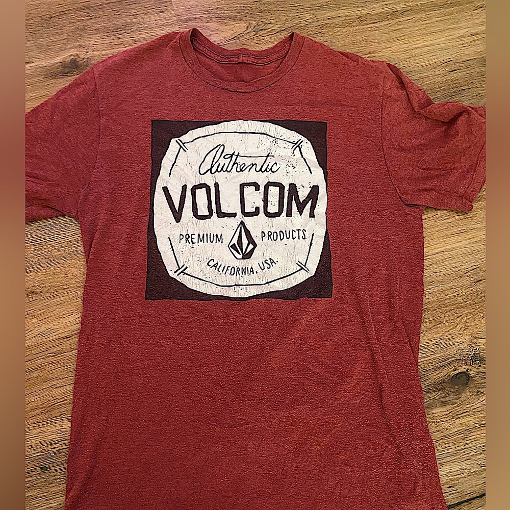 Authentic VOLCOM Men’s Shirt